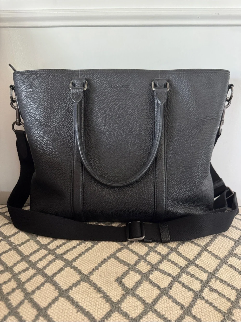 EUC COACH Metropolitan Tote